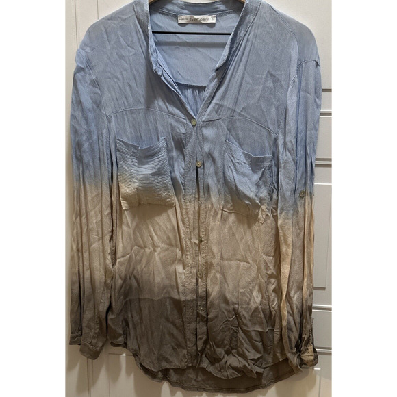 Ivy And‎ Lace Italian Designed Beaded Long Sleeve Ombre Blouse Size Medium Light - Picture 1 of 11